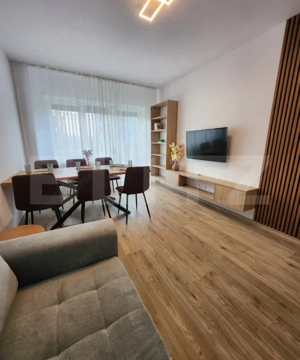 Apartament NOU, 2 camere, dressing, 55 mp, parcare, zona Terra - imagine 2