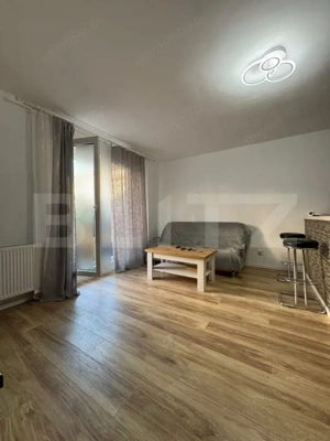 Apartament de vanzare, 45 mp, parcare, balcon, zona Poligonului - imagine 2