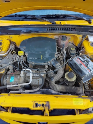 dezmembrez dacia solenza