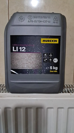 Murexin LI 12 - Solutie de impregnare pentru beton sau sape de ciment