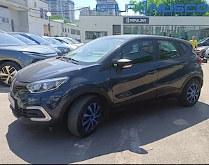 Renault Captur 2018 model Life TCE 