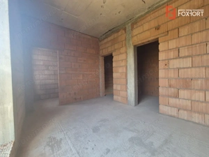 Duplex cu 4 camere de vanzare in localitatea Dumbravita - imagine 12