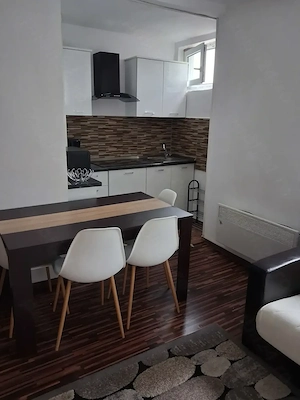 Vand apartament Alesd - imagine 2