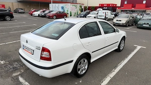 Skoda Octavia Tour 2005 - 75 CP (55 kW) - UNIC PROPRIETAR, 116.000 km REALI - imagine 7