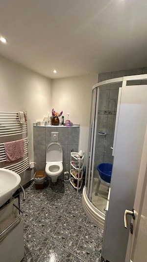 Proprietar vand 2 case P+M si P în Ghiroda cu teren generos 1420 mp - imagine 4