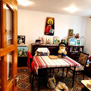 Casă, patru camere, locuibilă imediat plus anexe, pregătită activități agricole destindere... - imagine 2
