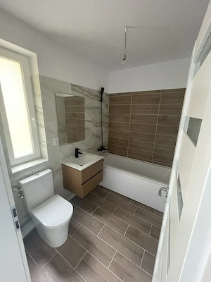 Apartament 2 camere FULL DECOMANDAT  zona rezidentiala bloc nou
