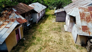 De vanzare casa caramida si Anexe Localitate Corbii Mari (Dambovita) - imagine 3