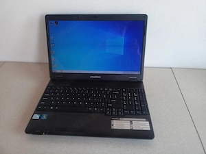 Laptop Acer Emachines E728 display 15,6 led Procesor intel T4500 ram 4gb HDD500gb