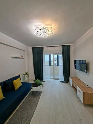 Garsoniera Noua, 35 mp, balcon