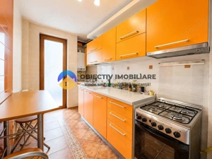 Apartament 3 camere ,ETAJ 2 ,ULTRACENTRAL. - imagine 10