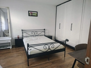 Ultracentral , 2 camere Oradea, 320 E/luna, neg. Comision 50%