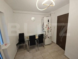 Apartament 3 camere, 67 mp, decomandat - renovat, zona Nicolina - imagine 4