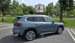 Bmw x1 sdrive 20i hybrid în garanție  - imagine 3