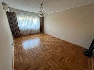 apartament 3 camere de vanzare - imagine 2
