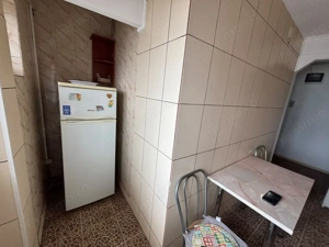 Garsoniera de vanzare, 40 mp, zona Central-bloc 1991 - imagine 5