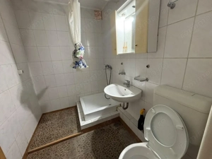 Garsoniera de vanzare, 40 mp, zona Central-bloc 1991 - imagine 6