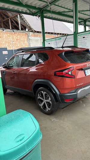 vand Dacia Duster 1,2 Mild Hibrid - imagine 4