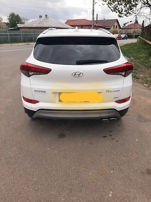 Hyundai tucson 2.0 184cv - imagine 3