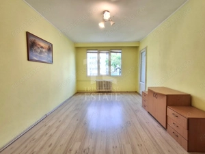Apartament 3 camere decomandat | Locație excelentă | Bd. Chișinău 21