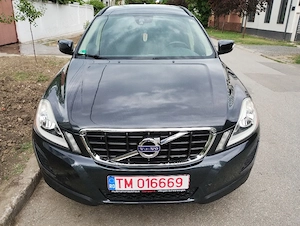 Volvo XC60 2,0 Diesel  163 CP,An 2012 , Cutie Manuală 6 Viteze, Climatronic, Numere Roșii Valabile 
