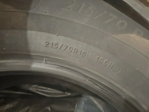 Vând 2cauciucuri all season Michelin 215/70/16,DOT 2021