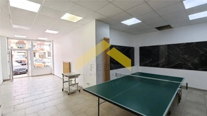 Spatiu comercial de inchiriat centrul orasului Ineu