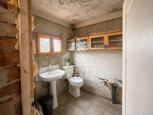 Casa 2 camere individuala de vanzare in Carani | Toate utilitatile | - imagine 5