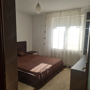 Apartament 3 camere de închiriat - imagine 2