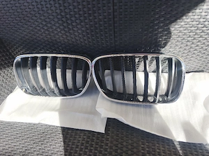 Grila originala BMW X3 F25 