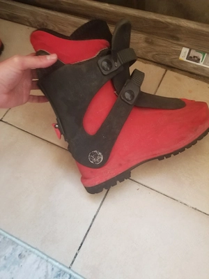 Vand Skiuri + clapari+ bete( set complet)