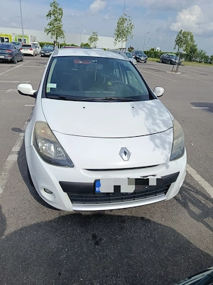 Renault Clio 3 An 2011 Euro 5Motor 1,5 DCI - imagine 2