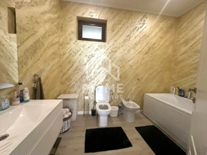  Casă complet renovată | Ultracentral | 4 camere | Teren 829 mp | Aiud - imagine 4