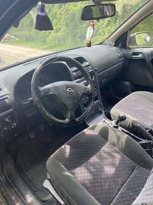 dezmembrez Opel Astra g 2.0dti - imagine 2