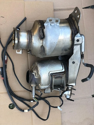 Filtru de particule diesel cu catalizator integrat  - imagine 2