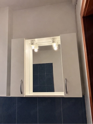 Dulap baie cu oglinda si becuri stare buna