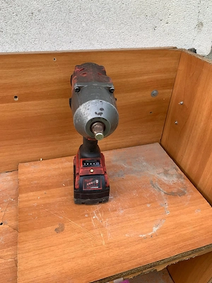 Vand Cheie de impact cu acumulator Milwaukee M18 FMTIW2F12-502X - imagine 2