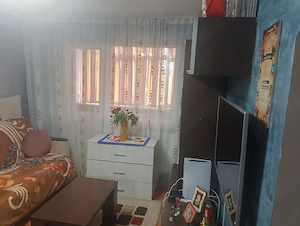 Apartament de vanzare la strada principala  - imagine 5