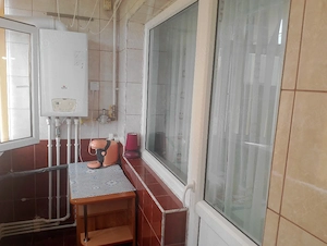 Apartament de vanzare la strada principala  - imagine 8
