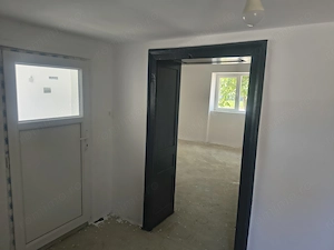 Vând casă în comuna Tormac  - imagine 8
