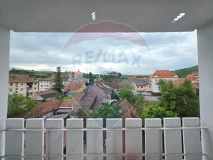 Apartament cu 3 camere de vânzare în zona Centrala Tarnaveni - imagine 18