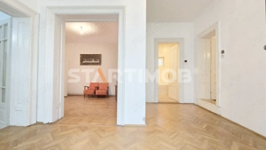 Casa 5 camere cu acces auto RASNOV - imagine 18