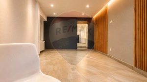 SPAȚIU COMERCIAL STRADAL 108 MP UTILI | ZONĂ CENTRALĂ | VITRINĂ 2.34M - imagine 2