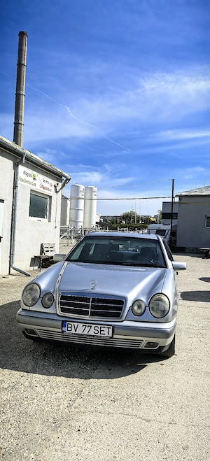 Mercedes E200 Automat 