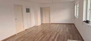 Casă de vinzare sau chirie - imagine 7