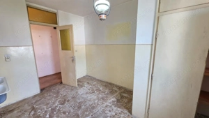 Apartament cu 3 camere 2 bai 2 balcoane si pivnita de vanzare in Strand - imagine 17