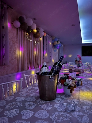  - AVI HOUSE  Cabana in  zona Turistica Valea -  Avrigului cu piscina si ciubar