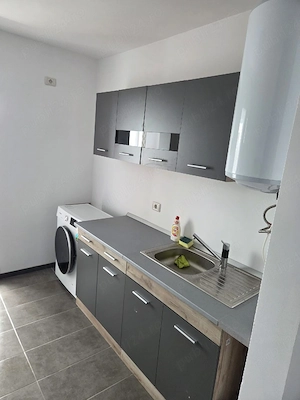 închiriez ap 2 camere