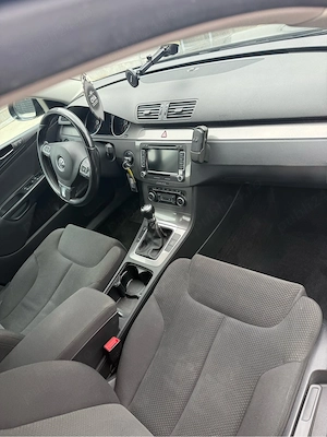 Vand Passat 2010 1.6 Diesel - imagine 7