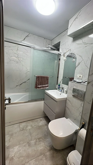 Proprietar vind apartament  - imagine 2
